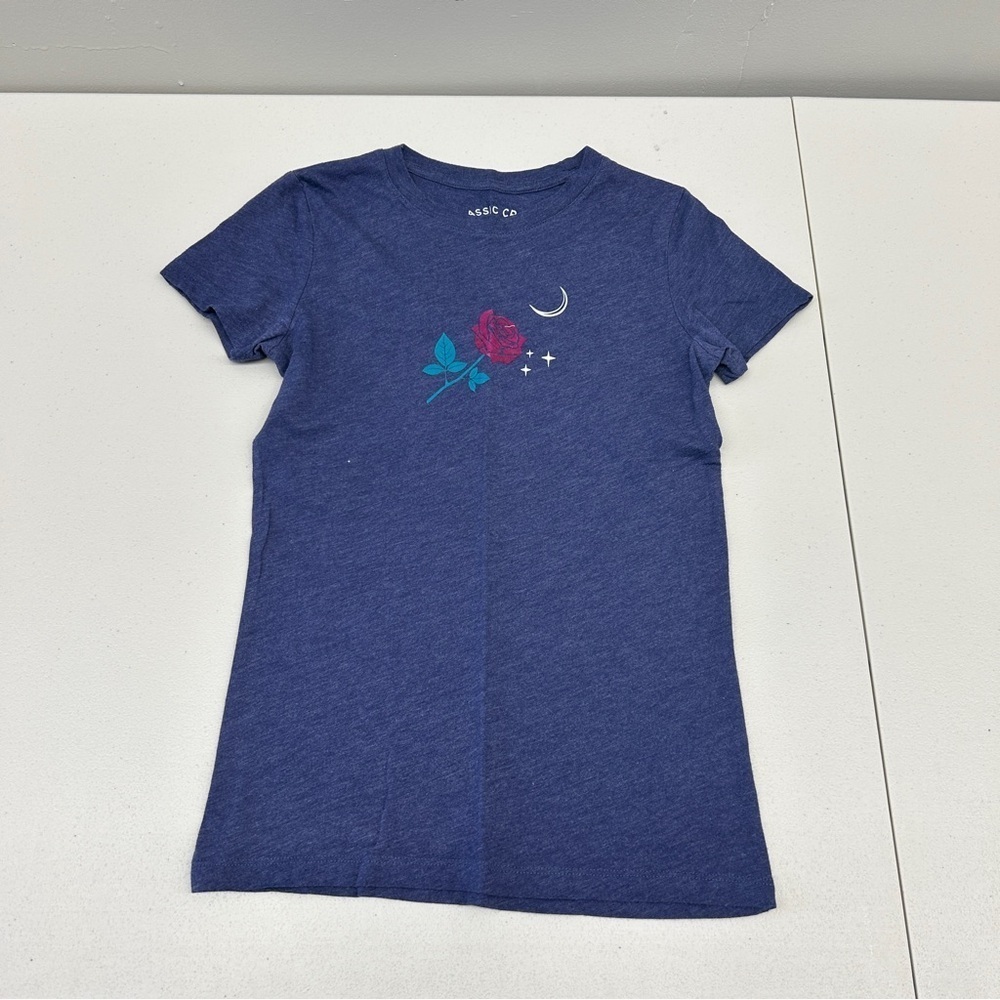 Aeropostale Rose and Moon graphic tee size small